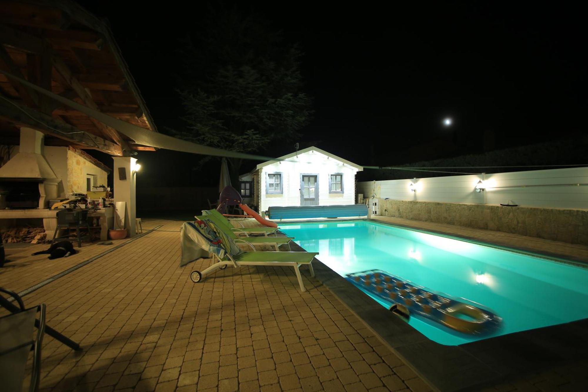 Chalet Mont Ventoux Et Chalet Vip Camaret-sur-Aigues Pokój zdjęcie